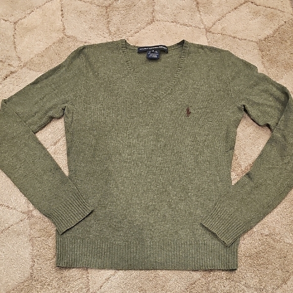 Ralph Lauren Green V-Neck Merino Sweater with Ribbed Cuffs - Picture 1 of 2